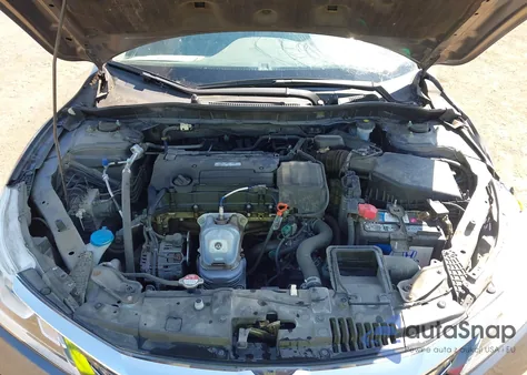 2017 Honda Accord Lx z USA, uszkodzony, nr VIN 1HGCR2F35HA172967